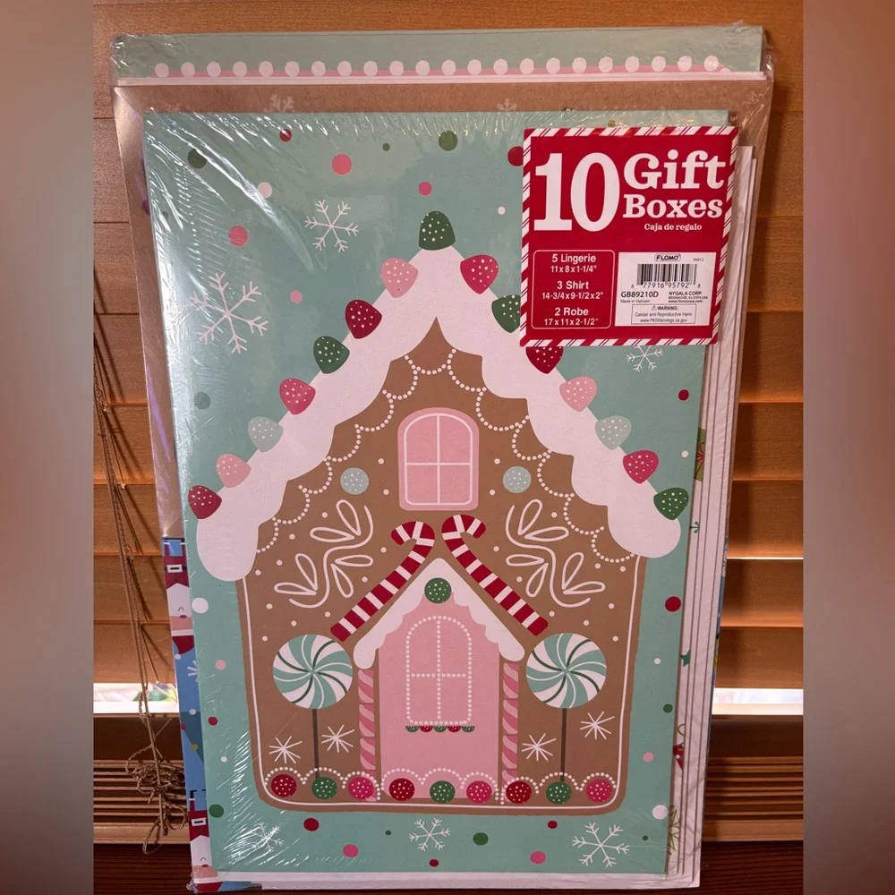 Holiday NWT Gift Boxes - 10-Pack, 5 lingerie, 3 shirt, 2 robe.